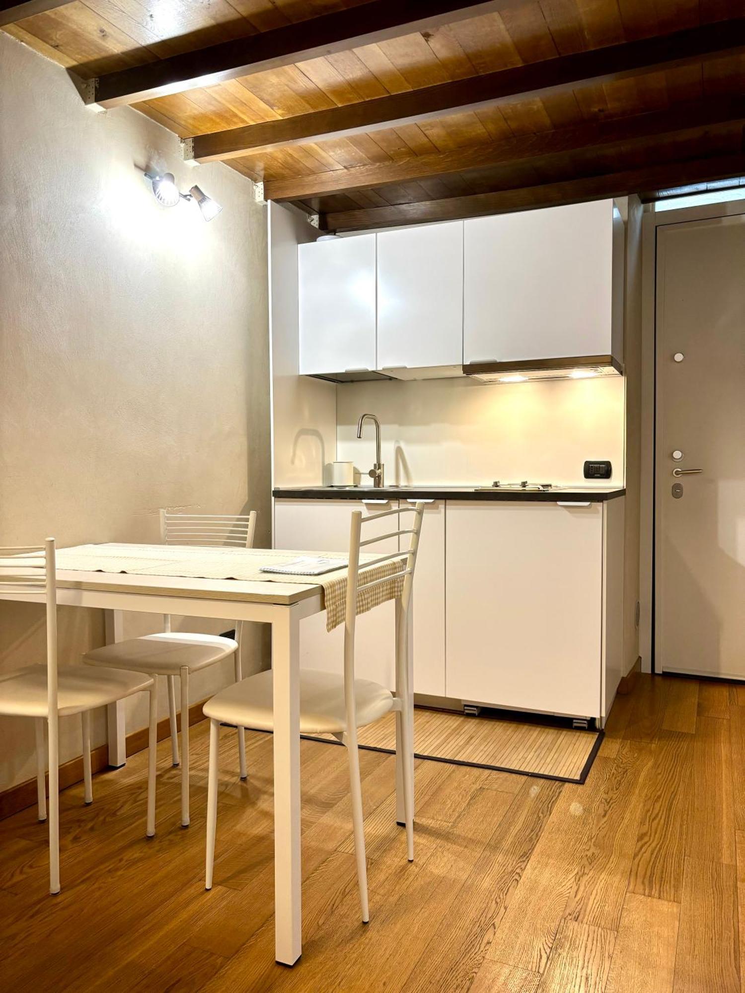 Bramantesco Aparthotel Бергамо Екстериор снимка